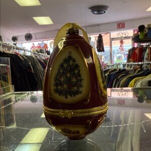 Holiday Egg Ornament with Christmas Tree Design
